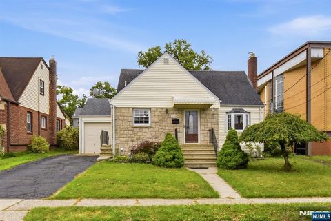 Photo of 208 Baldwin Avenue, New Milford, NJ 07646 (MLS # 26026114)
