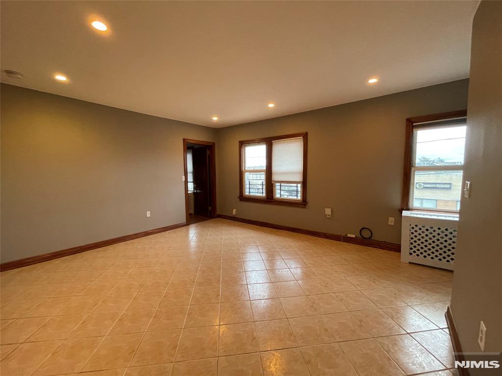 Rental Property at 187 Holt St 2, Hackensack, New Jersey - Bedrooms: 3 
Bathrooms: 1 
Rooms: 6  - $2,800 MO.