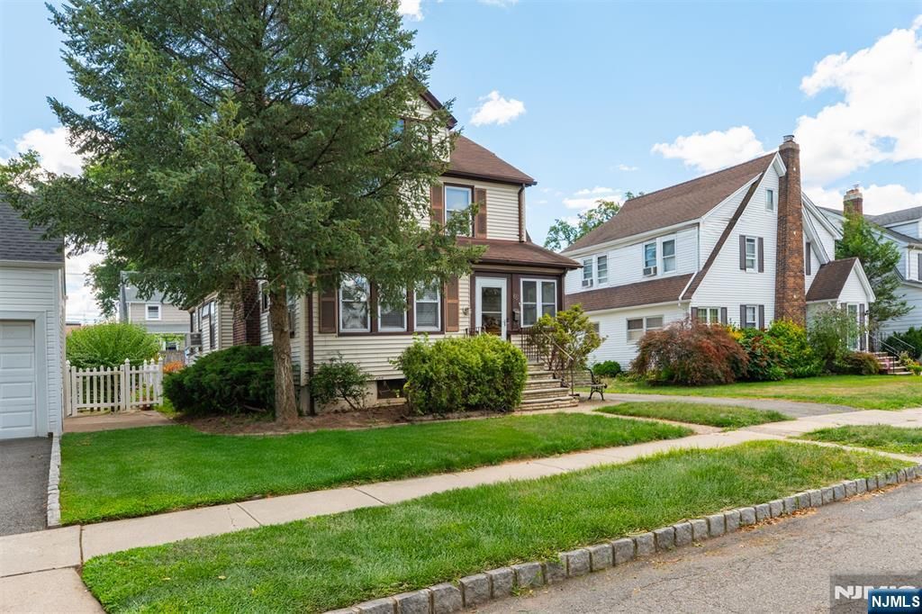 Photo of 65 Ernst Avenue, Bloomfield, NJ 07003 (MLS # 25031378)