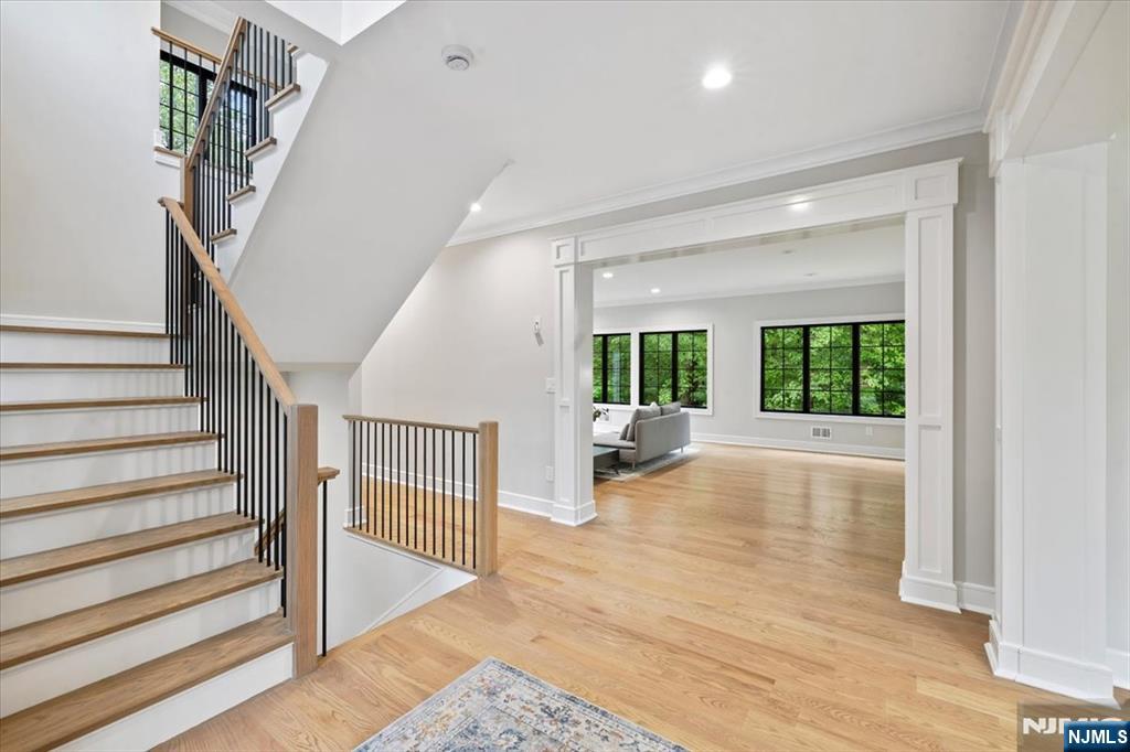 20 Aronow Place