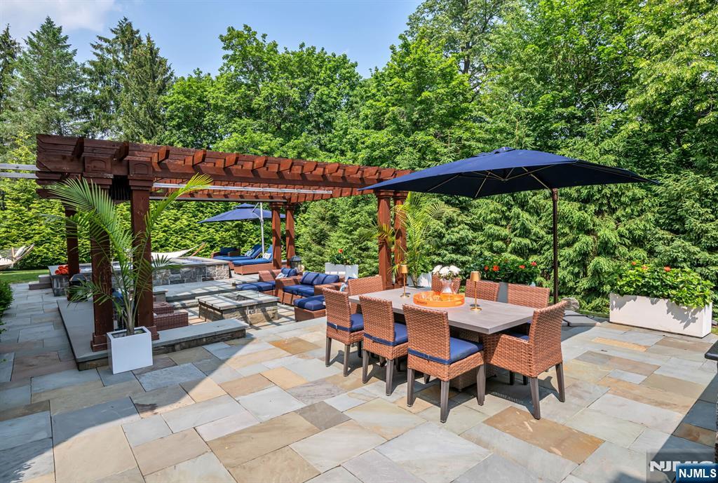 32 Briarcliff Road