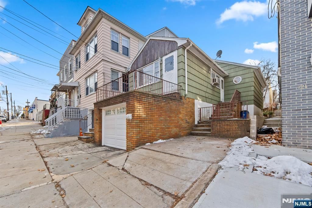 Photo of 119 Carlton Avenue, Jersey City, NJ 07306 (MLS # 25044152)