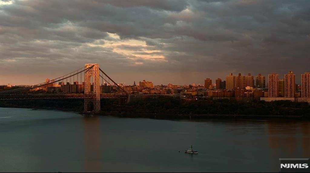 Photo of 5 Horizon Road #1208, Fort Lee, NJ 07024 (MLS # 25037054)