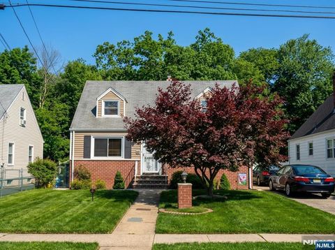 Photo of 1255 Tuxedo Square, Teaneck, NJ 07666 (MLS # 26018586)