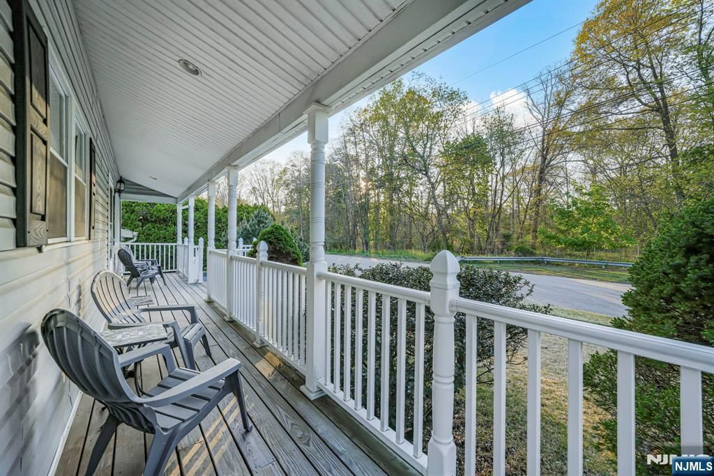 Photo of 94 Barbara Drive, Pompton Lakes, NJ 07442 (MLS # 26014884)