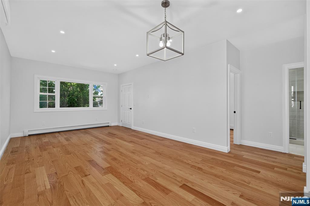 15 Morrissee Avenue