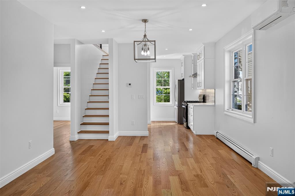 15 Morrissee Avenue