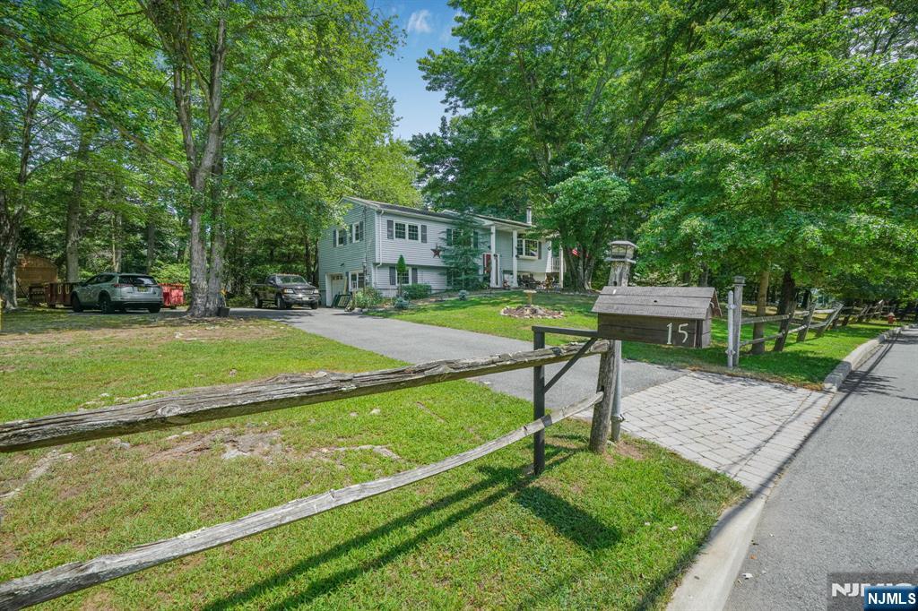 15 Brookwood Drive