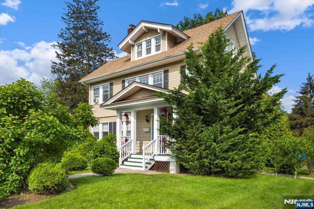 422 Valley Road