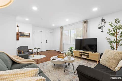 Photo of 174 Clay ST #1, Hackensack, NJ 07601 (MLS # 26026652)