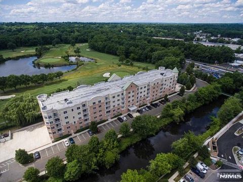 Photo of 1304 Windsor Park Ct, Englewood, NJ 07631 (MLS # 25041462)