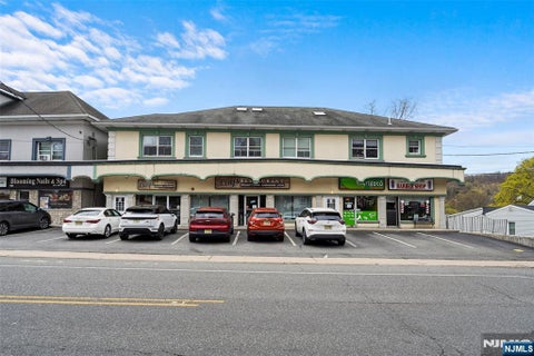 Photo of 581 High Mountain Rd #5, North Haledon, NJ 07508 (MLS # 26017583)