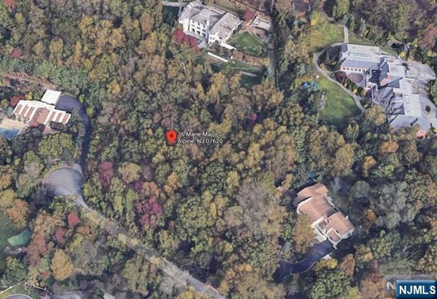 One of Alpineâ€™s best cul-de-sac locations! High elevation will offer picturesque views! All engineering complete. DEP permit in place to construct a 7,842 square foot residence on 2 floors plus an additional 3,921 square feet on the lower level and pool. One of the last remaining vacant parcels in Alpineâ€™s estate section.