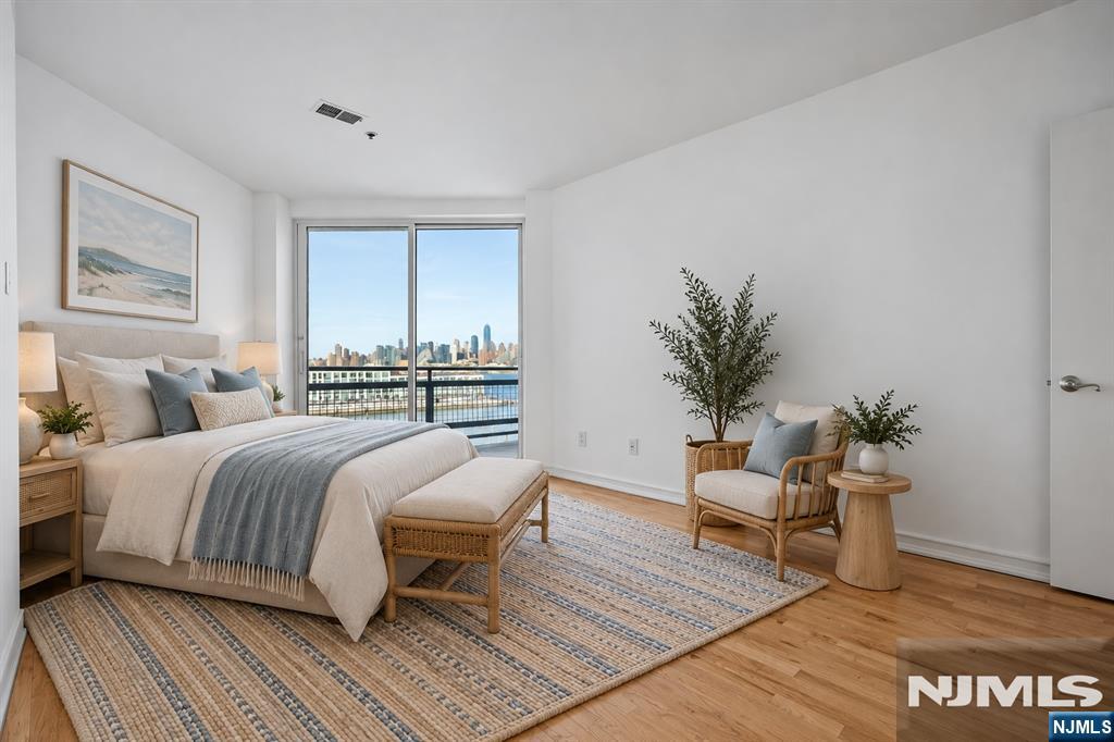 600 Harbor Boulevard 1019