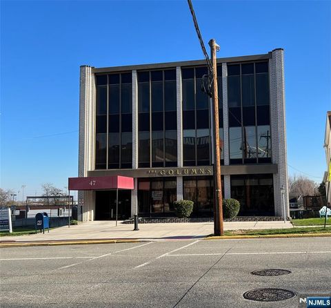 Photo of 47 Orient Way #3a, Rutherford, NJ 07070 (MLS # 26013248)