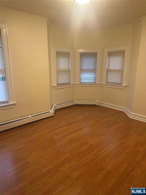 Rental Property at 380 Main St, Ridgefield Park, New Jersey - Bedrooms: 2 
Bathrooms: 1 
Rooms: 4  - $2,700 MO.
