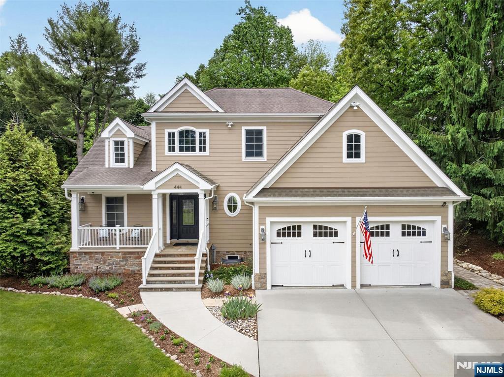 444 Lake Road