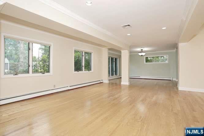 96 Wilson Avenue