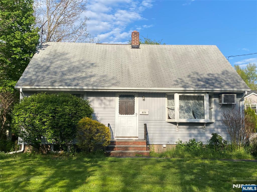 679 Midwood Road