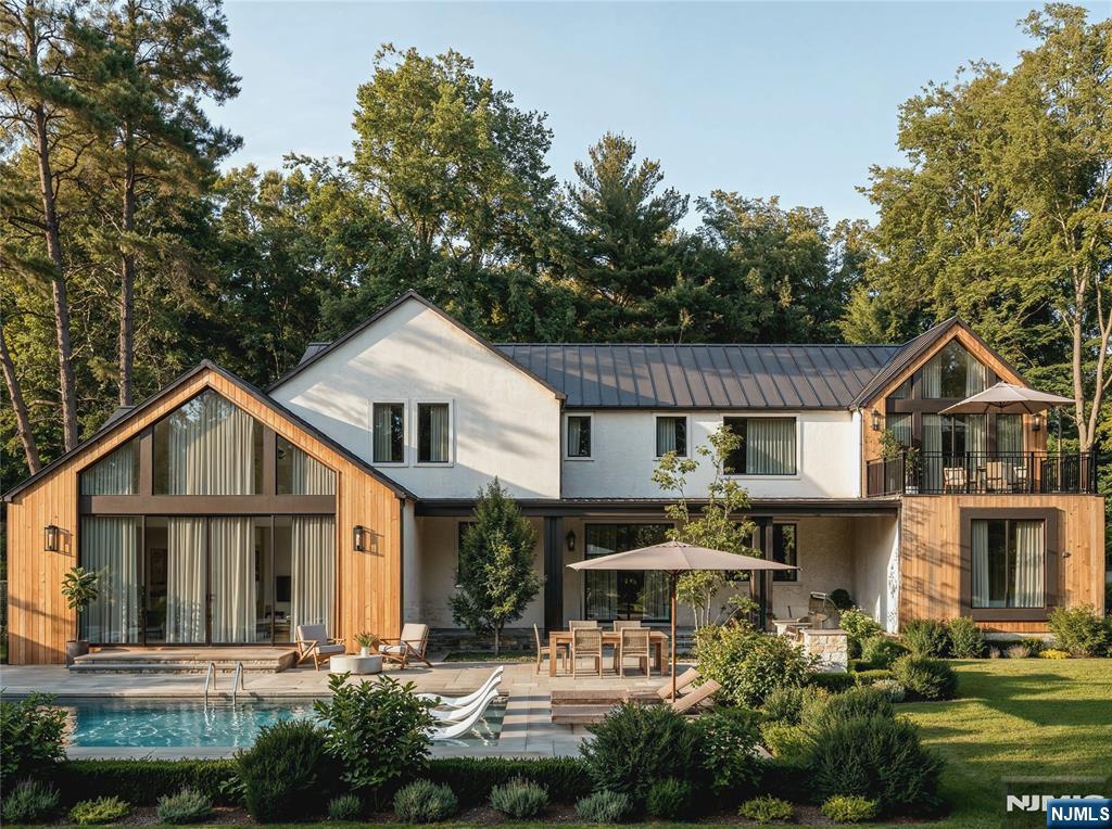 44 Pine Terrace