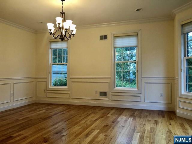 43 Mountain View Road