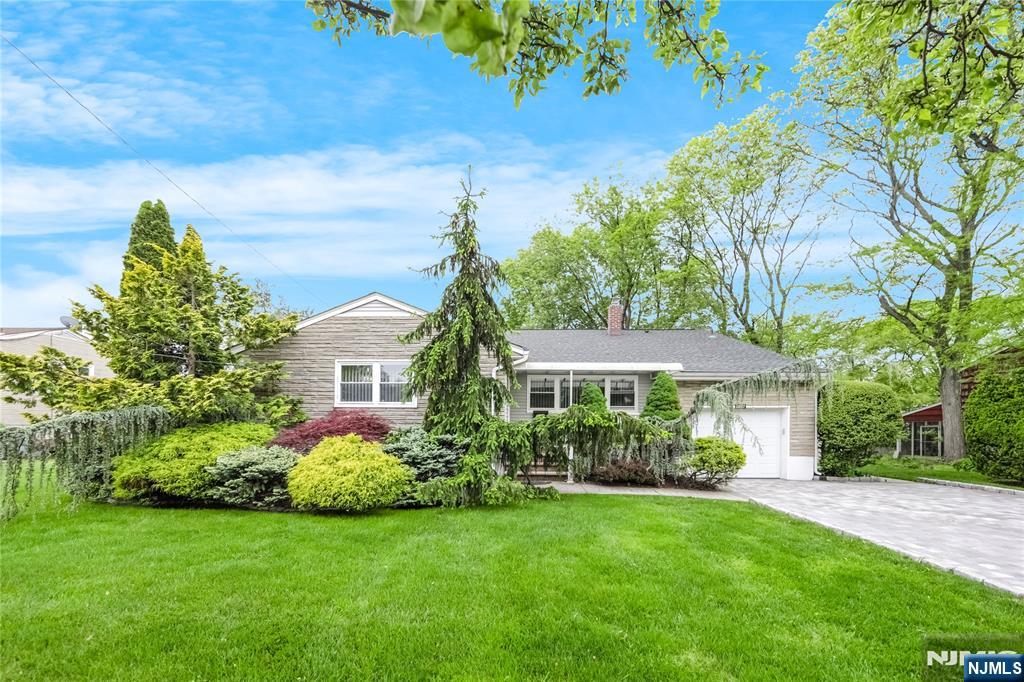 Property for Sale at 556 Boulevard, New Milford, New Jersey - Bedrooms: 4 
Bathrooms: 3 
Rooms: 8  - $799,900