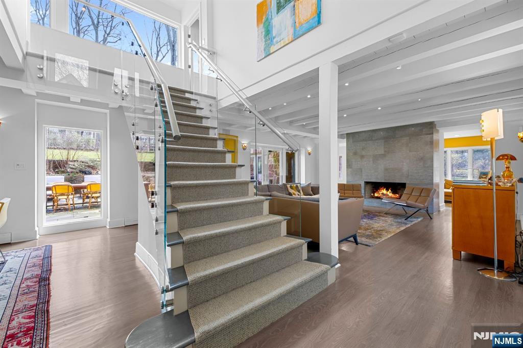 67 Forest Road