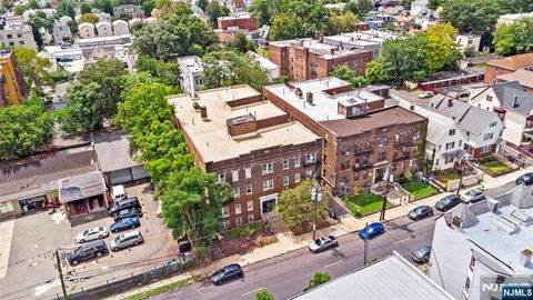 Photo of 16 Irving St #C6, Newark, NJ 07104 (MLS # 26012406)