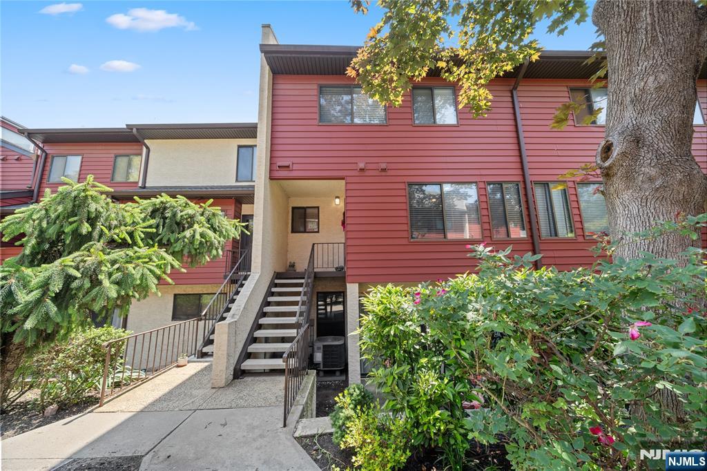 Property for Sale at 105 River Road 3, Nutley, New Jersey - Bedrooms: 2 
Bathrooms: 2  - $335,000
