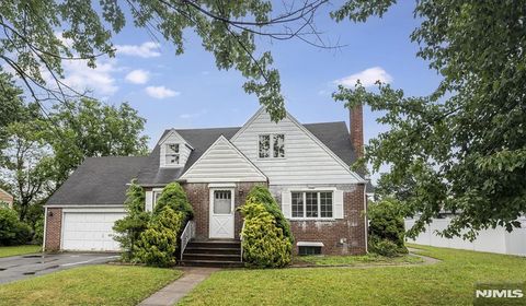 Photo of 19 E Amsterdam Avenue, Fair Lawn, NJ 07410 (MLS # 26009230)