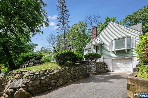 Photo of 111 Jackson Avenue, Wayne, NJ 07470 (MLS # 26019585)