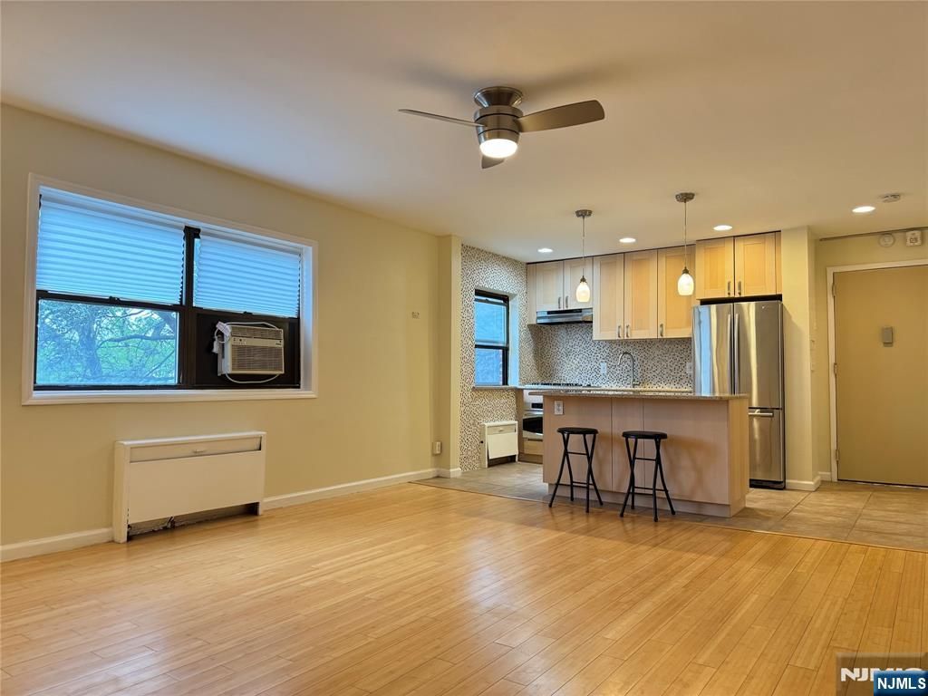 Photo of 3001 Edwin Avenue #4A, Fort Lee, NJ 07024 (MLS # 26019131)