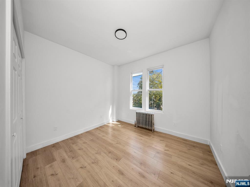 Belleville, New Jersey 07109, United States, 2 Bedrooms Bedrooms, ,1 BathroomBathrooms,Residential,Active,227225