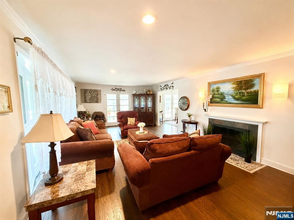 72 Foster Road