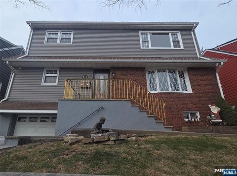 Photo of 413 Farnham Ave, Lodi, NJ 07644 (MLS # 25043197)