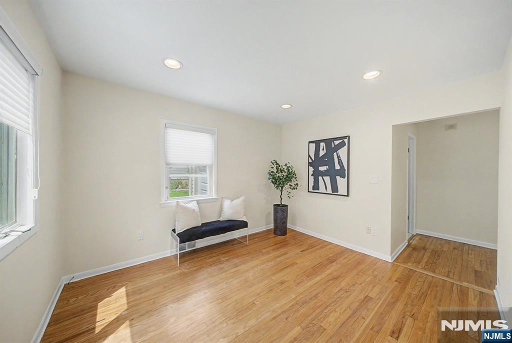 86 Hazelton Terrace