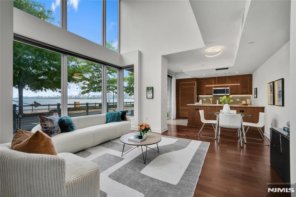 1000 Ave At Port Imperial 102