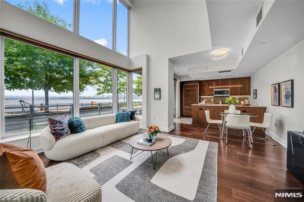 1000 Ave At Port Imperial 102