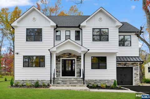 85 Kings Road Chatham Borough NJ 07928