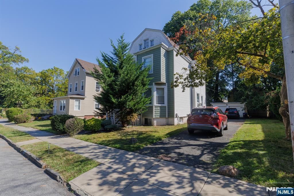 Photo of 54 Linwood Place, East Orange, NJ 07017 (MLS # 25035958)