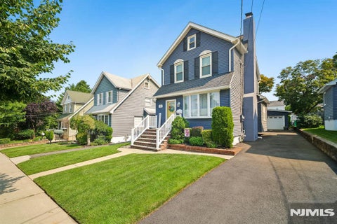 Photo of 437 Highland Avenue, Wood Ridge, NJ 07075 (MLS # 26029149)