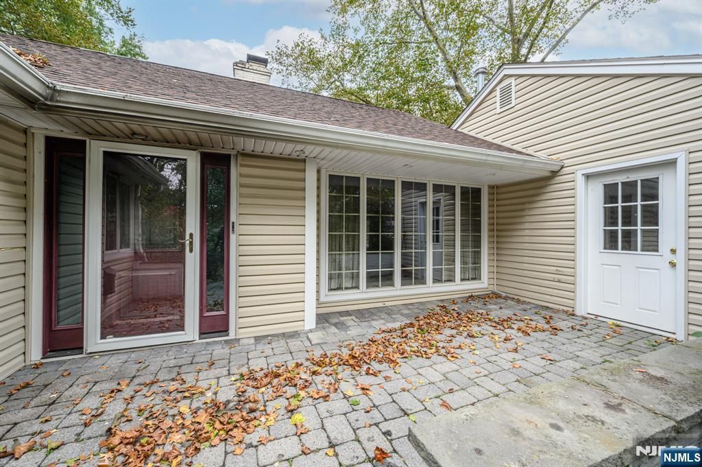 Photo of 865 Norgate Drive, Ridgewood Village, NJ 07450 (MLS # 25036203)