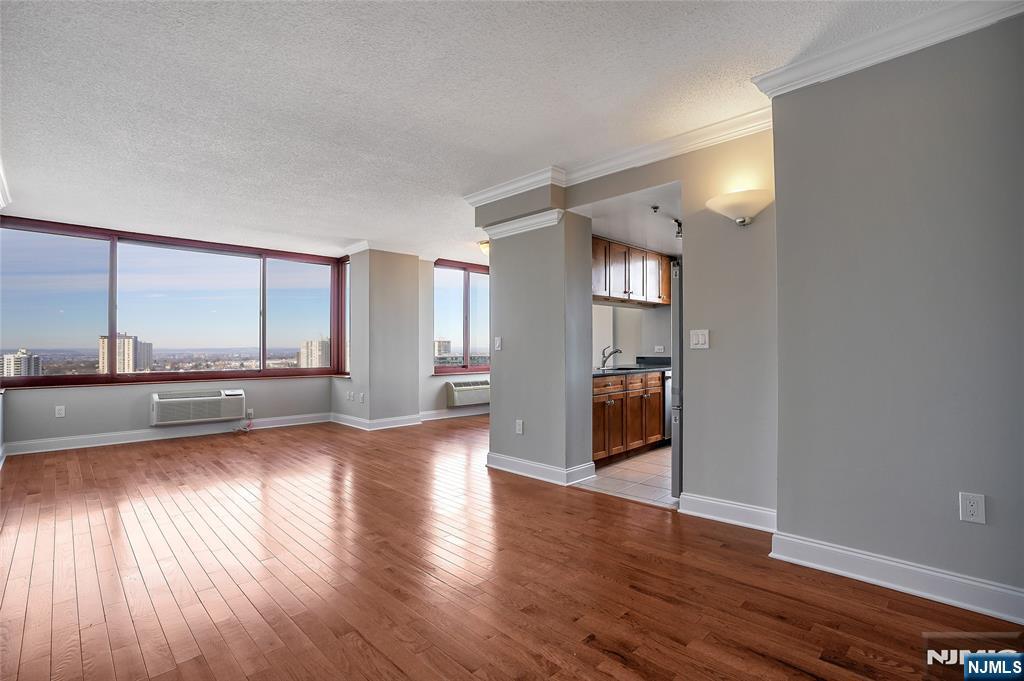 100 Old Palisade Road 3202