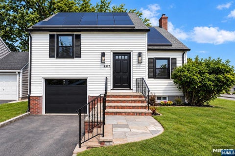 Photo of 2397 Seymour Avenue, Union, NJ 07083 (MLS # 26035524)