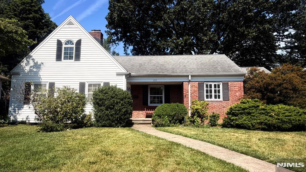 Photo of 777 Maywood Avenue, Maywood, NJ 07607 (MLS # 26023375)