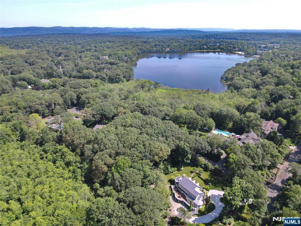 212 Seminole Lane