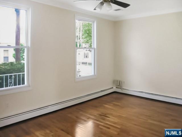 418 2nd Street