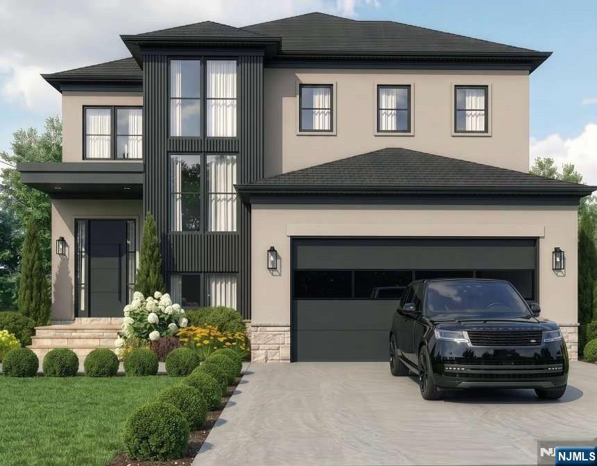 12 Colonial Road