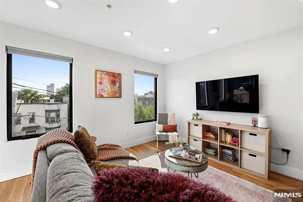22 Lincoln Street 3
