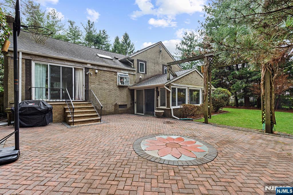 123 Demarest Avenue